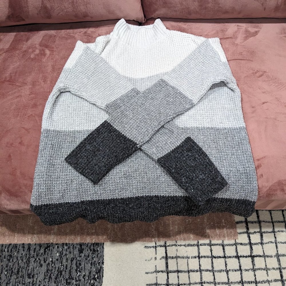 Cozy Sweater: Small